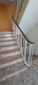 Treppenhaus, gepflegt u. zeitlos