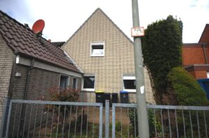 Solides Wohnhaus mit Hofensemble